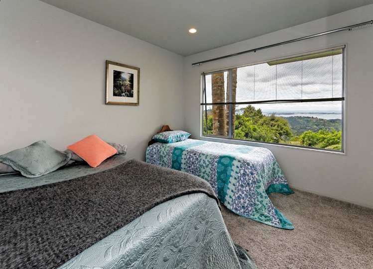 276 Shaw Road Titirangi_13