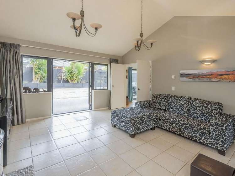 46 Campion Road Waikanae Beach_13