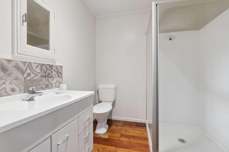 75 Clevedon Road Papakura_12