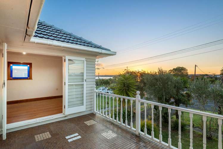 108 Eversleigh Road Belmont_11