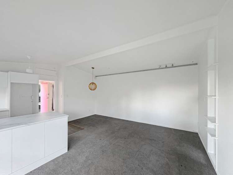 3/89B Te Kawa Road Greenlane_5