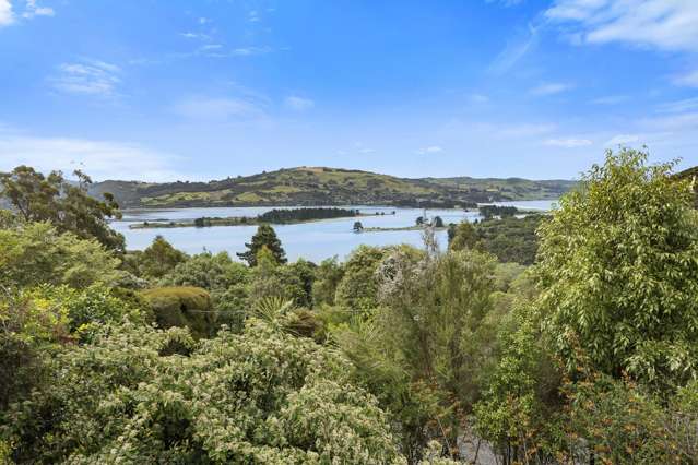 Exceptional Views – Rebuild or Landbank Opportunity