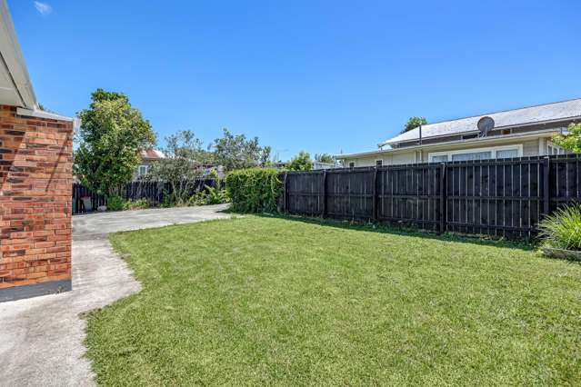 1/60a Mangere Road Otahuhu_1