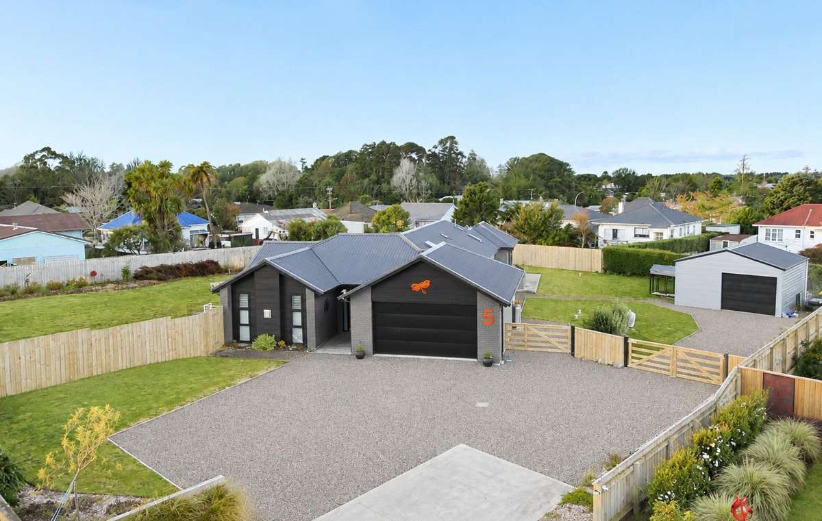 5/118 Brecon Road_0
