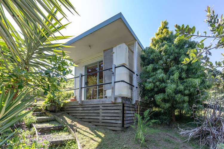 1090 Thames Coast Road, Wilsons Bay Kereta. Tapu_16