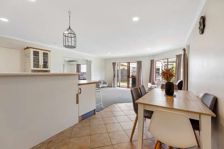 63 Katerini Grove Papamoa_7