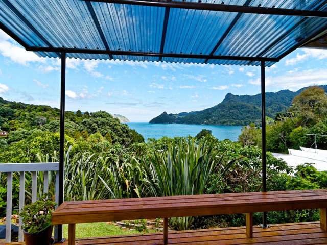 2a Foster Avenue Huia_3