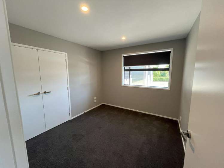 10 Masters Lane Waitara_13