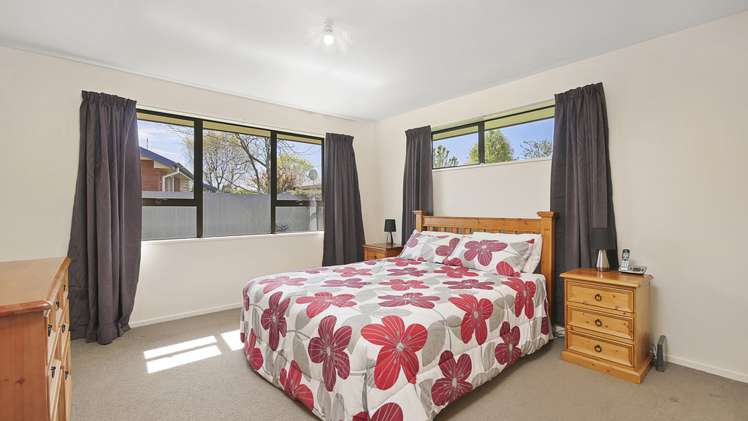 2/28 Wilson Street Islington_5