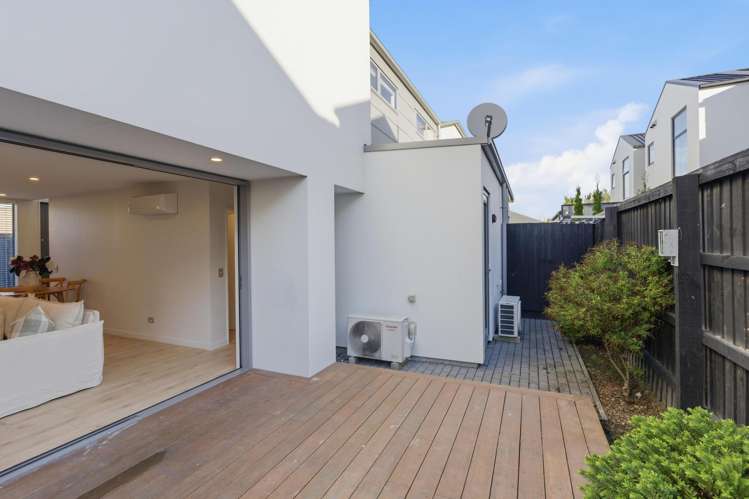 3/43 Maxwell Street Riccarton_16