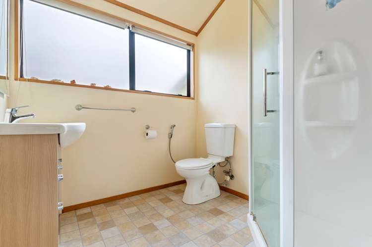 11b Bradley Place Lynmore_13