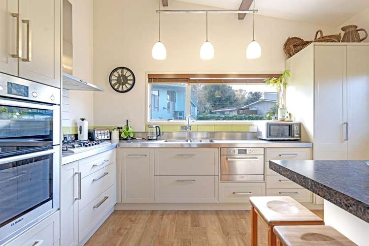 14 Forest Park Lane Whataupoko_6