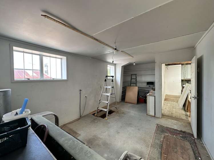 186 McLeod Road Te Atatu South_2