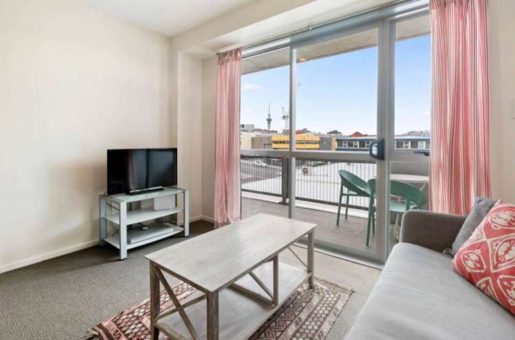 2f/1 Ophir Street Grey Lynn_6