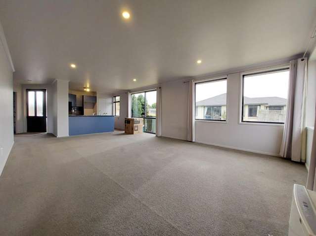 25 Saxon Woods Drive 2612_1