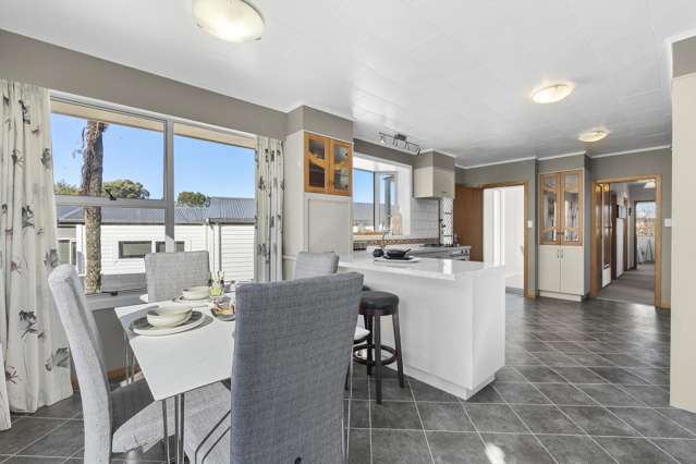 15 Clifton Drive Waitara_4