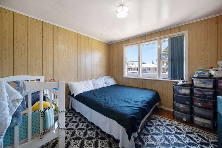 15 Whitley Crescent Otara_10