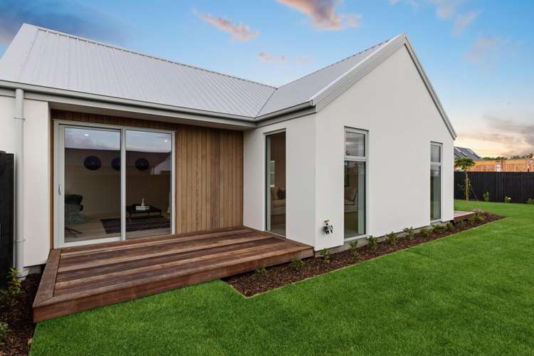 21 McCaw Road Lincoln_23