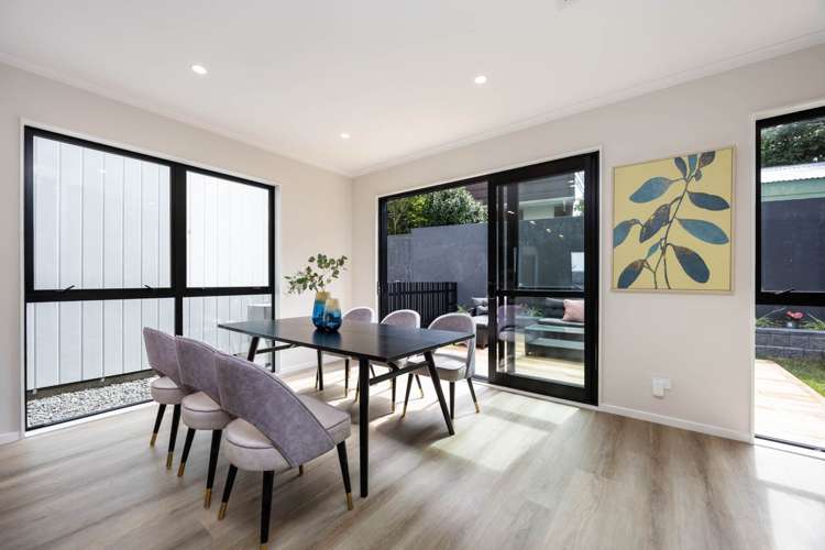 11C Norman Lesser Drive St Johns_11