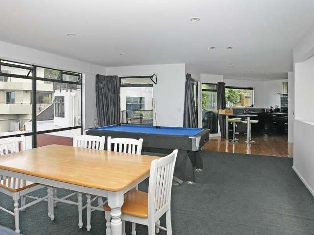 9 Sovereign Point Kaiwharawhara_4