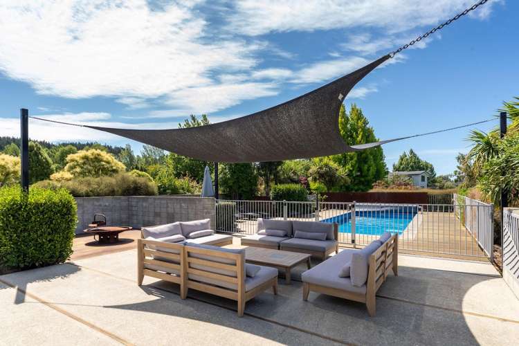 245 Westdale Road Redwood Valley_14