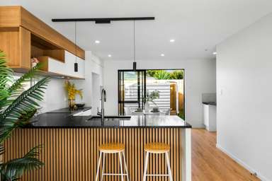 2-8/42 Marvon Downs Avenue_3