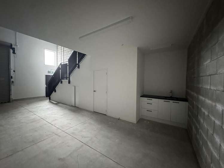 6/4 Spring Garden Avenue Westgate_9