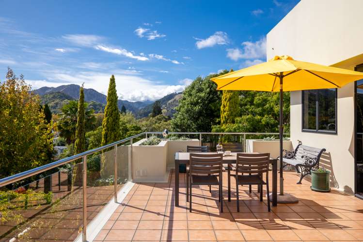 2/27 Shelbourne Street Nelson City_1