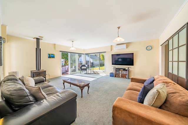 45 Fendalton Crescent Pinehaven_2