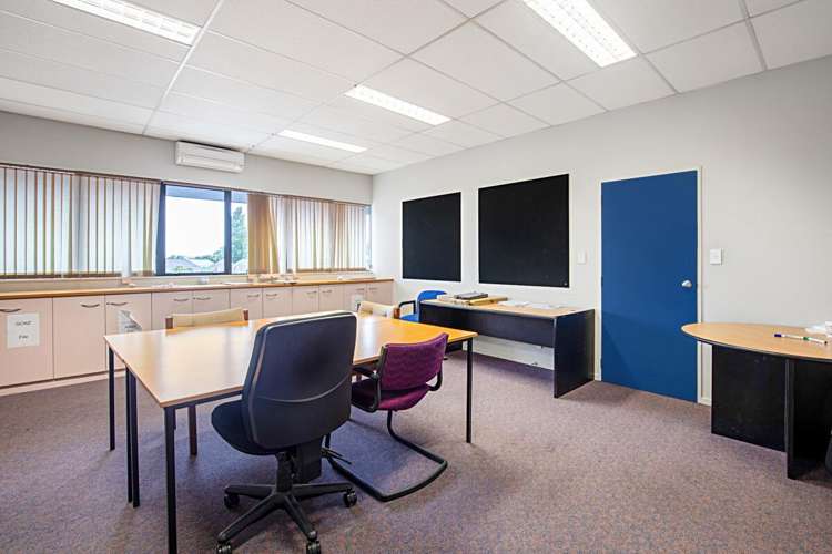 48-50 Disraeli Street Addington_18