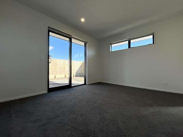 51 O'Callaghan Drive Lincoln_11