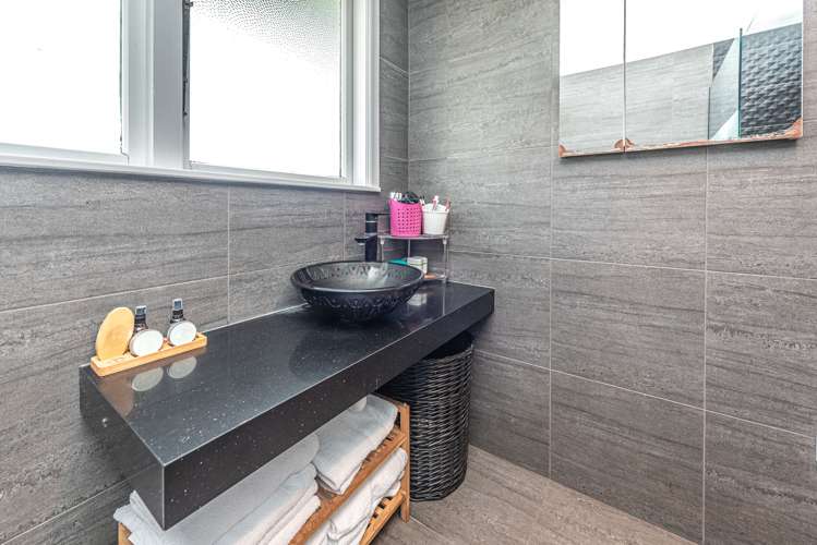 19 Gibbons Crescent Castlecliff_11