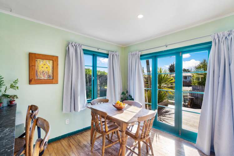 7 Alexander Avenue Onekawa_2