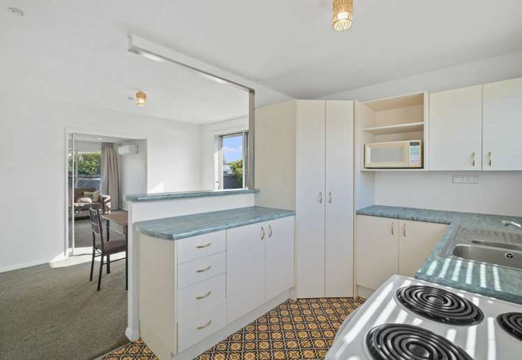 41 Gibson Drive Hornby_6