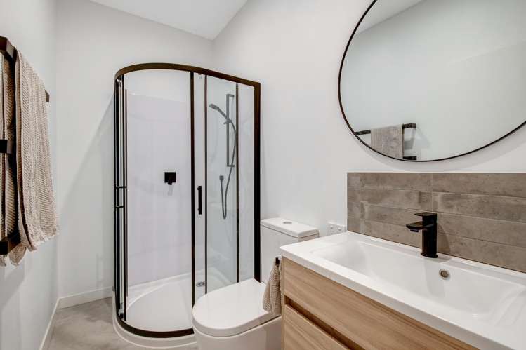 167 Motutara Road Muriwai_41