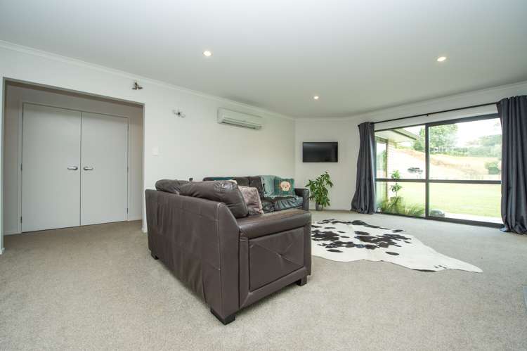 1 Glenwood Grove Whatawhata_6