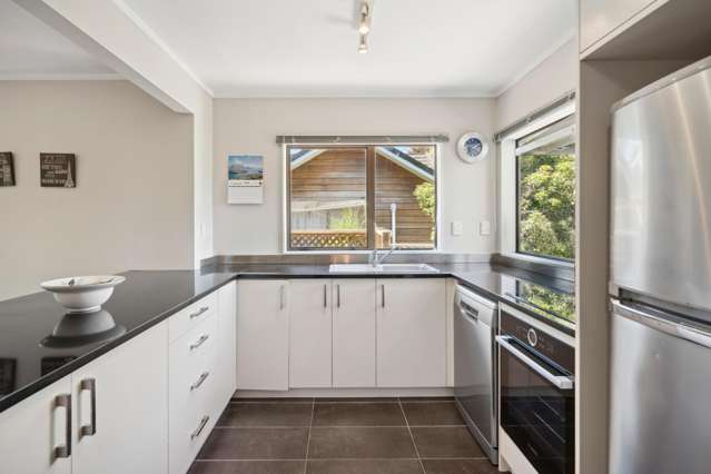 4/86 Donald Street Karori_4