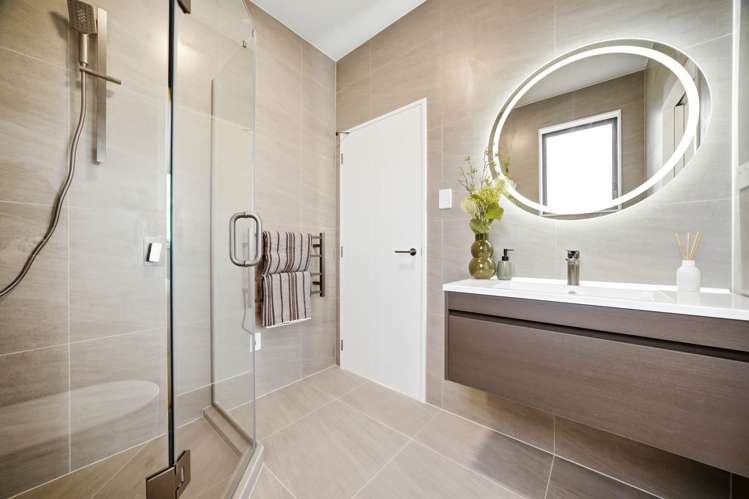66 Ara Taha Crescent Orewa_19