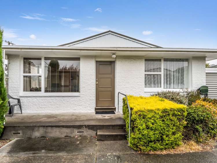 1/17 Lake Terrace Rd Burwood_13