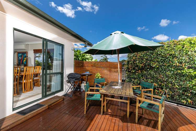 301a Glengarry Road Glen Eden_17