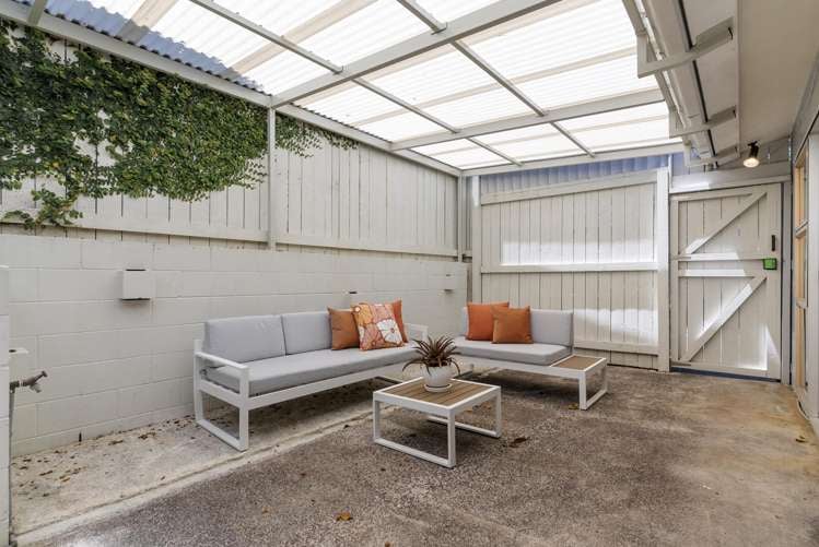 10/66 Victoria Road Devonport_14