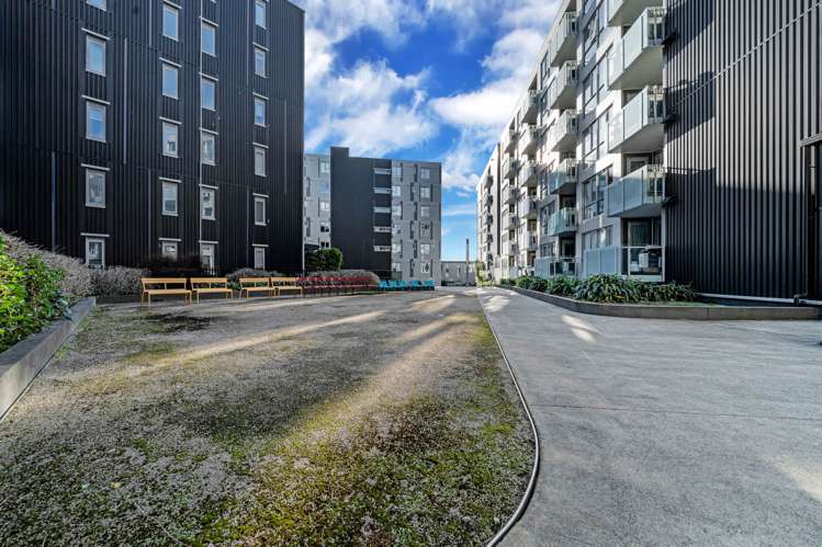 104/7 Rose Garden Lane Albany_22