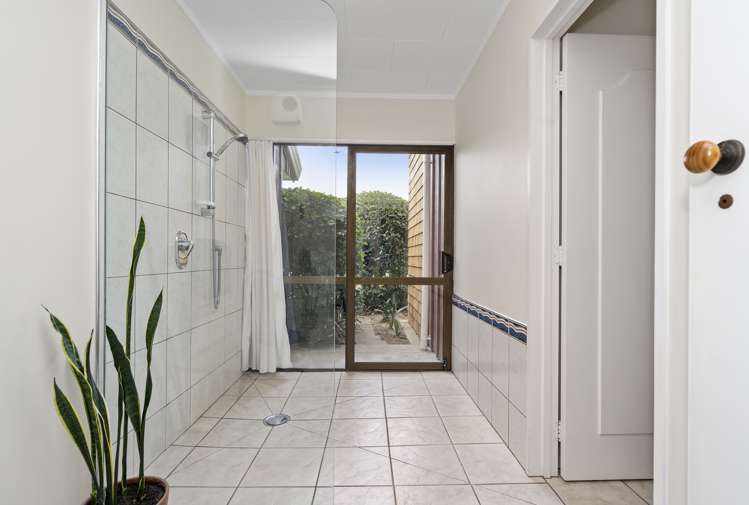 2 Byron Street Leamington_23