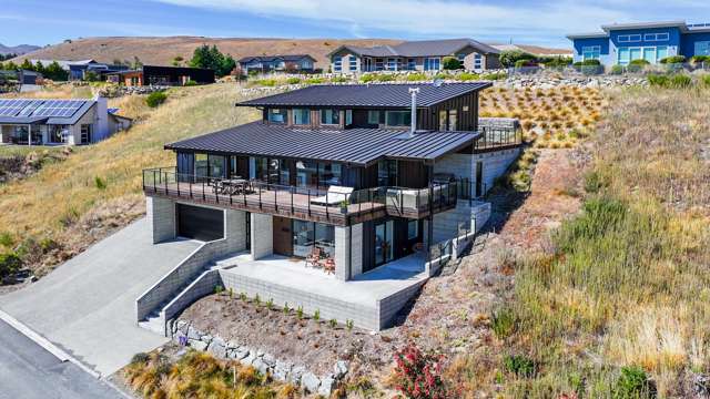 Impressive on All Levels: Lake Tekapo