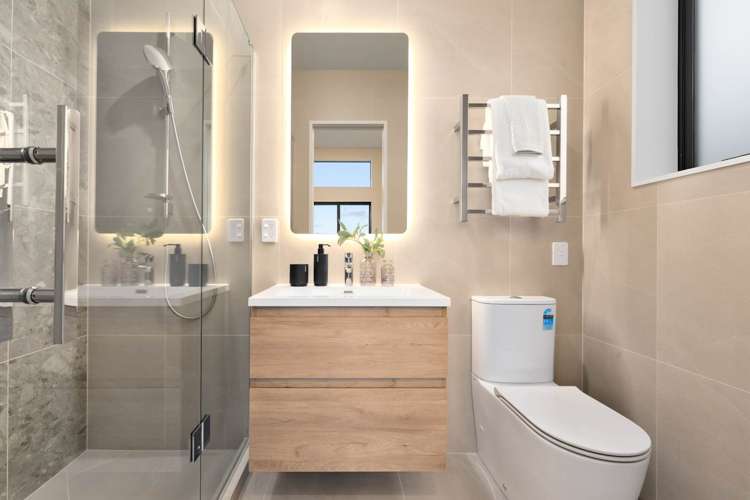 18 & 18a Katote Avenue Swanson_38