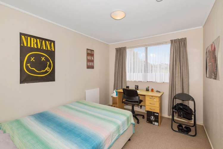 139 Solar Road Glen Eden_8