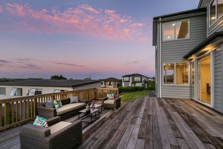 6 Colonial Drive Silverdale_3