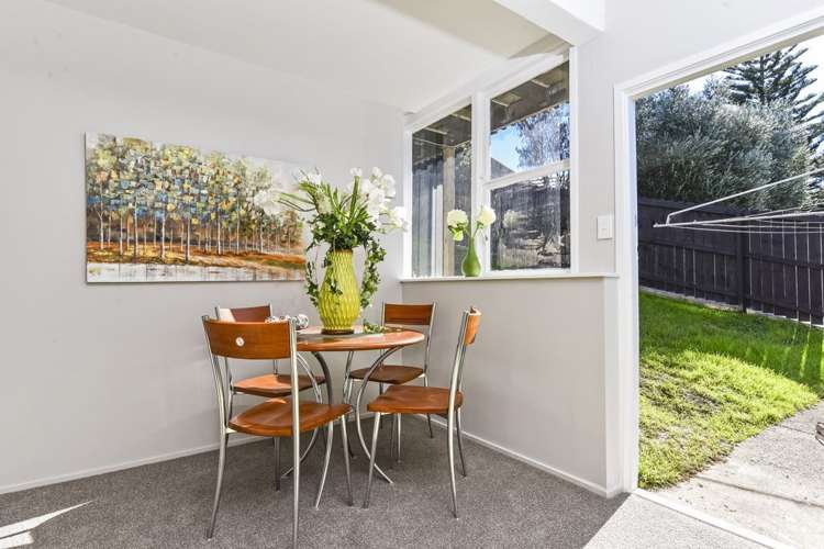 1/20 Limmer Place Browns Bay_15