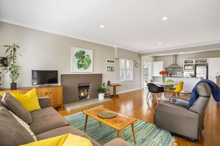 3/1 Godfrey Place Kohimarama_1