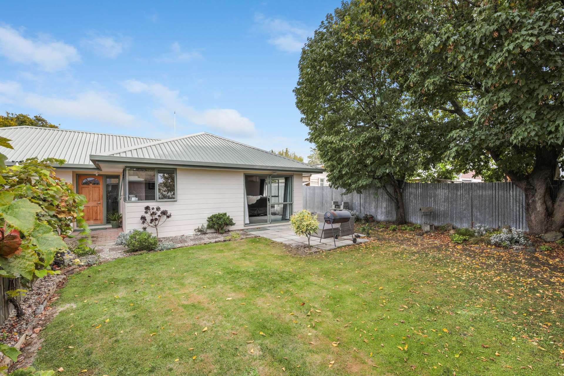 2/75 Mclauchlan Street Springlands_0